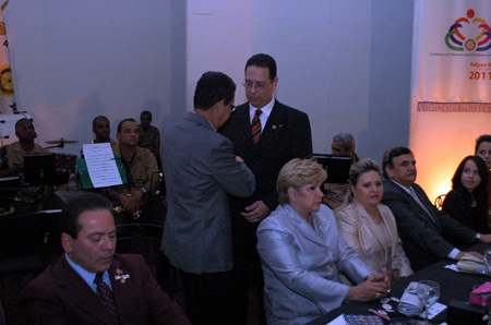 Foto: DSC_5381.jpg
Criada em : 24/08/2020 20:04:03
Peso : 82465 bytes
Dimensão : 450 X 298 pixel
Cores : 
Foto = 71